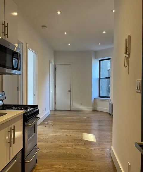 210 Rivington St #14 — Photo 3