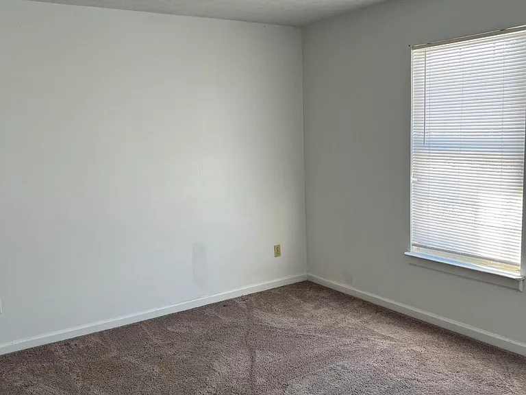 821 Ridgewood Dr #1-2 — Photo 18