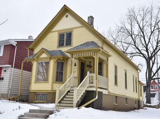 3224 W Mount Vernon Ave, Milwaukee, WI