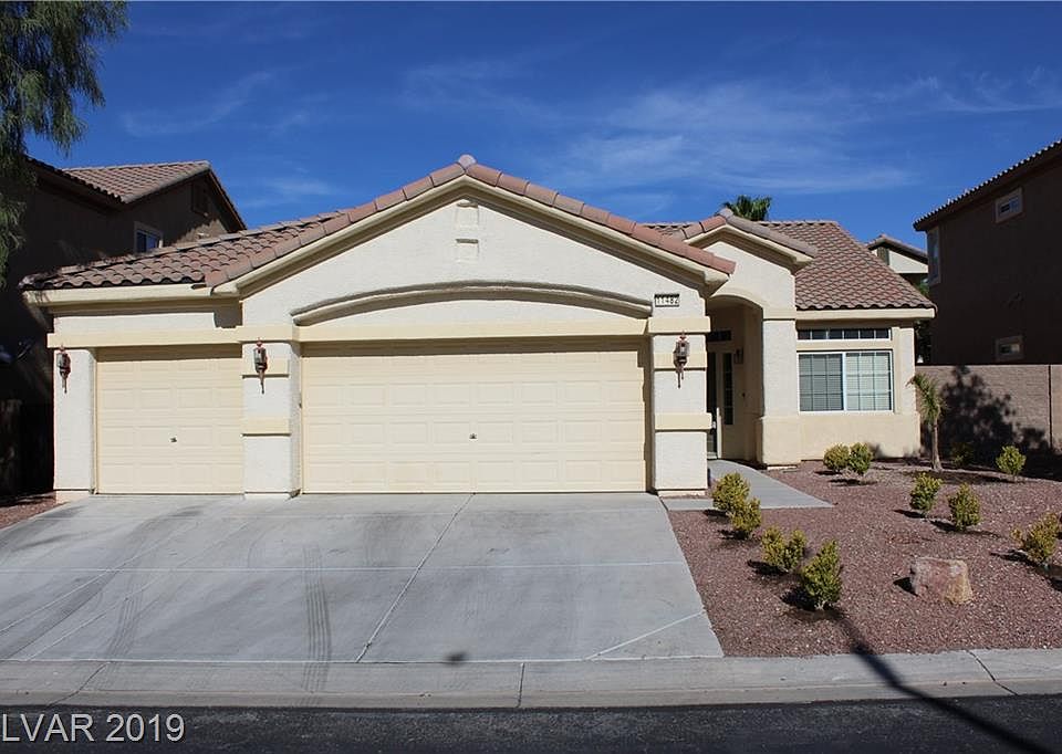 1st image of 11482 Steponia Bay St