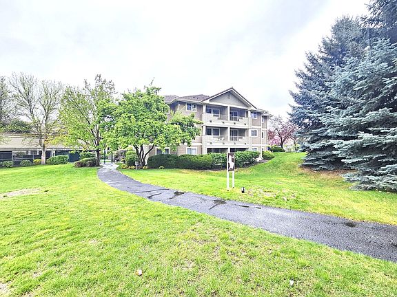 2nd image of 639 N Riverpoint Blvd APT J308