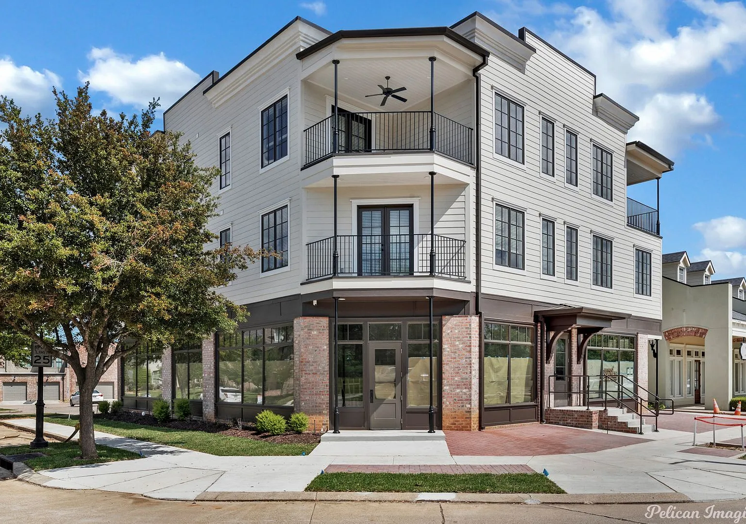Visit this New Stunning Build in Provenance Waiting For You! — Photo 1