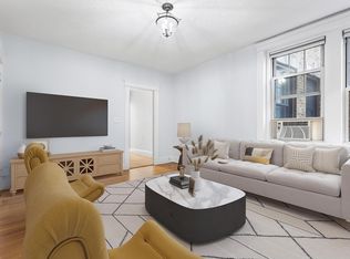 116 Riverway St #14, Boston, MA 02215