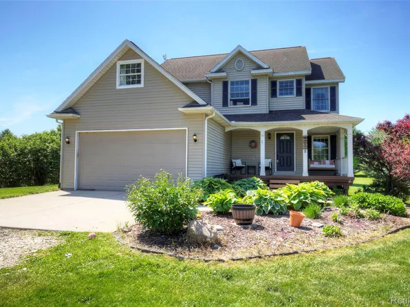 9191 Judd Rd, Fowlerville, MI 48836