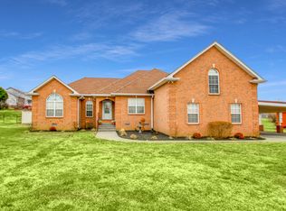 118 Tison Ln, Cottontown, TN 37048