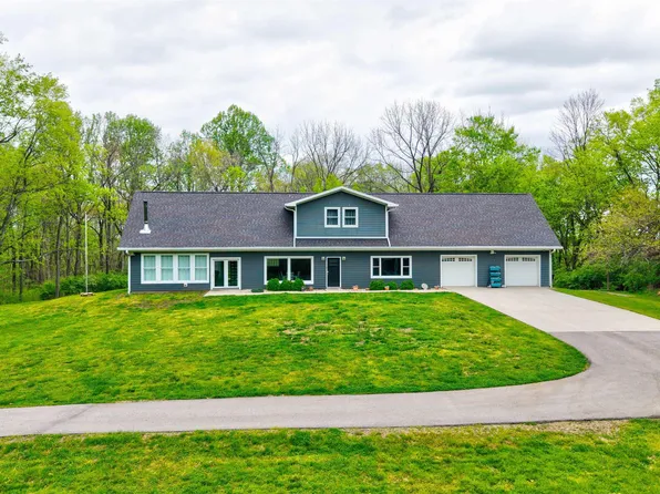 2698 N Benchmark Dr, Princeton, IN 47670