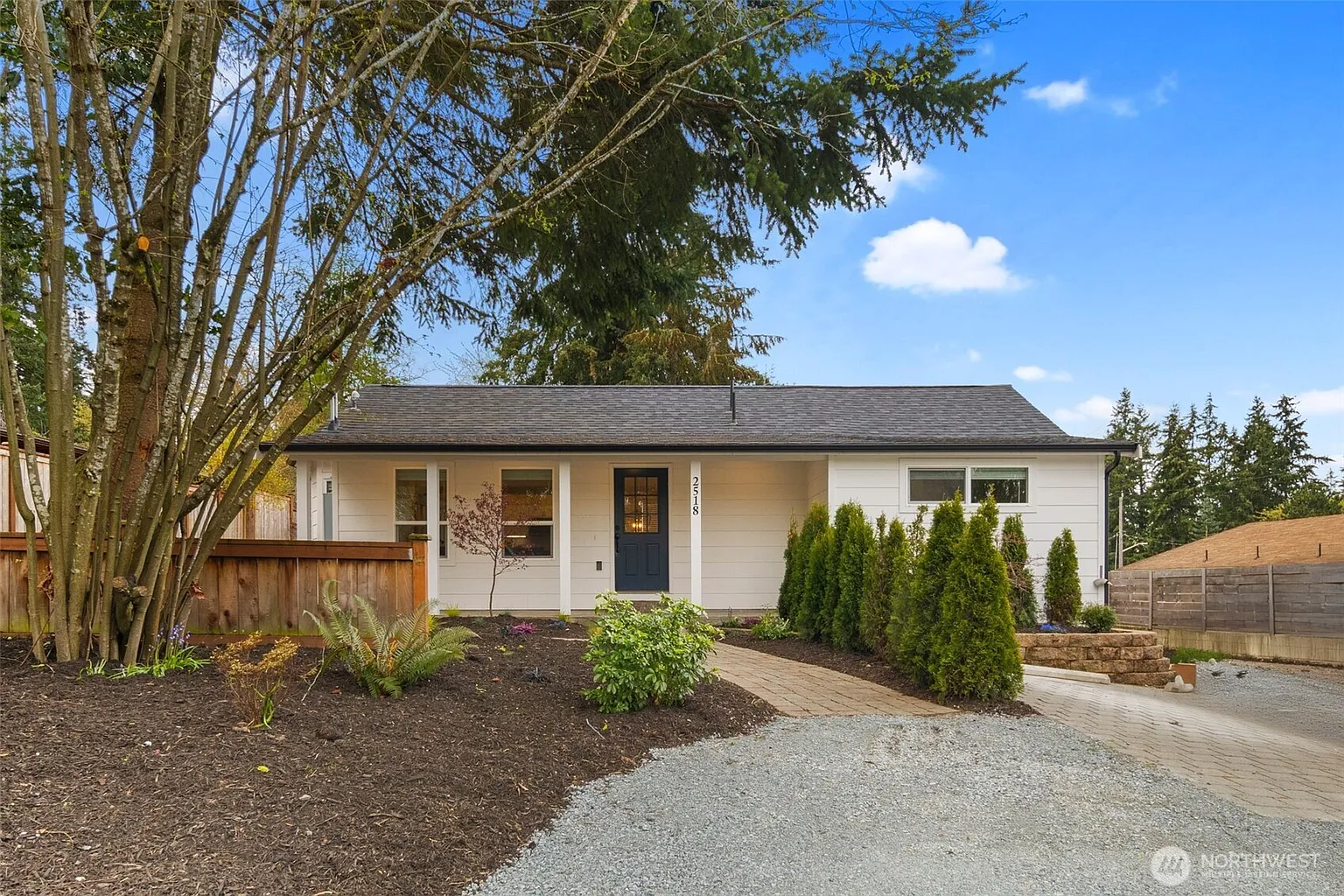 2518 NE 140th Street photo 1