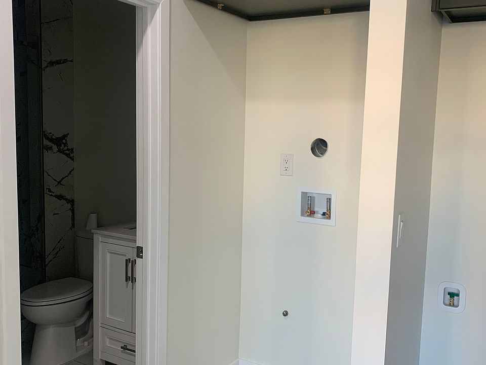 Washer and Dryer hookup space