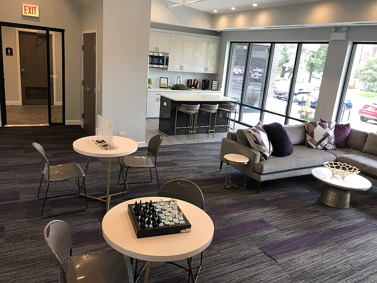 Enclave at Hoffman Estates — Photo 24