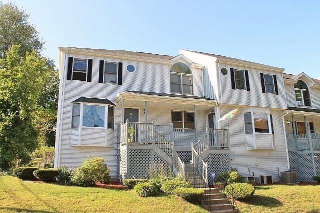 For Sale: 167 Hillcrest, West Hartford, Connecticut 06110