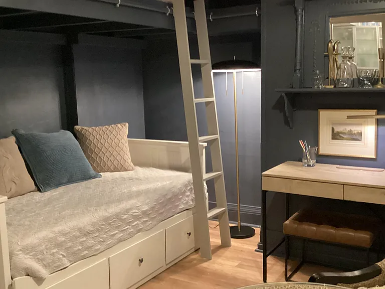 21 Beacon St #2D — Photo 3