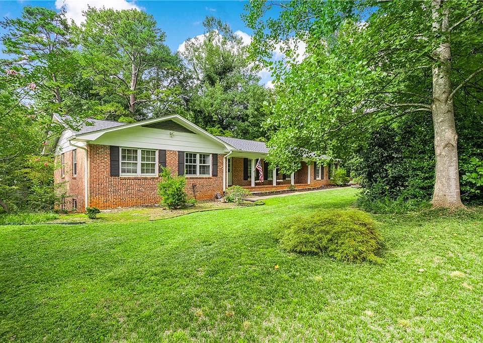 226 Camelot Rd, Clemson, SC 29631 Zillow