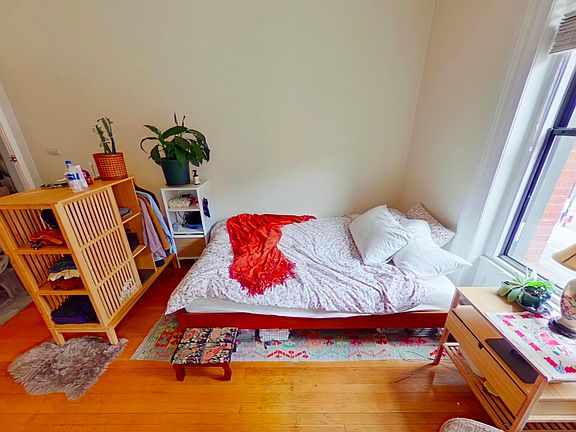 27.5 Massachusetts Ave. #3 Boston - Back Bay Unit Photo 4