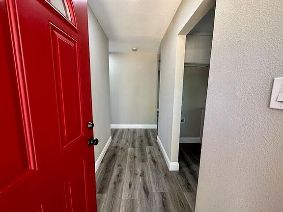 4th image of 1652 Sacramento Drive