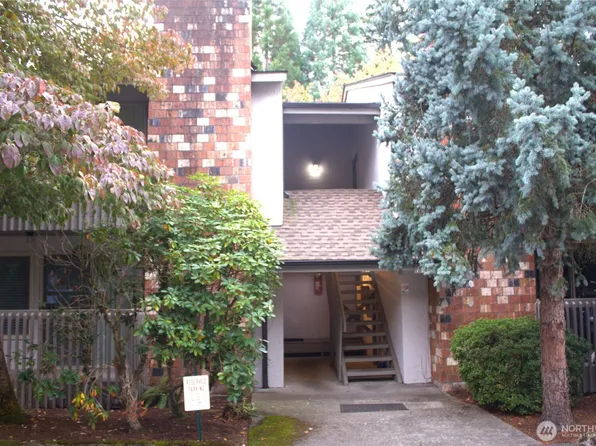 12602 NE 118th Street, Kirkland, WA 98034