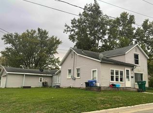 604 2nd St, Charles City, IA 50616