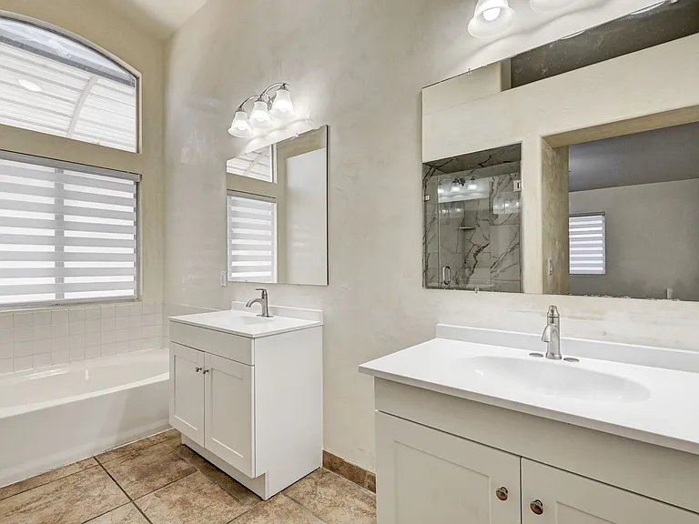 2808 Glen Aulin St — Photo 11
