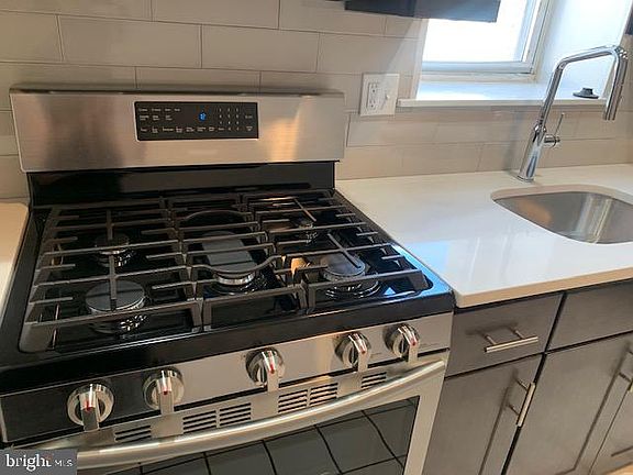 2nd image of 1425 S 12th St #1