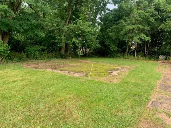 317 Pinevue Dr, Monroeville, PA 15146