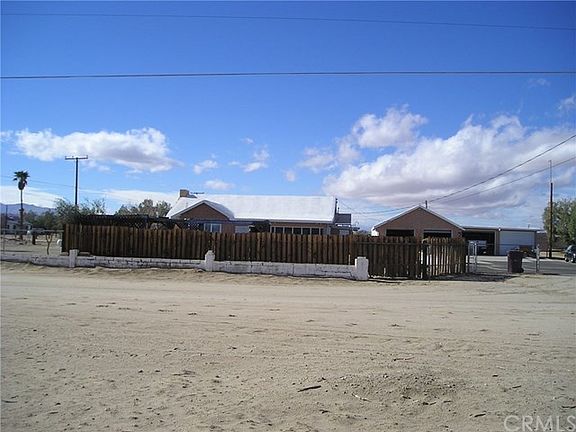 3rd image of 73292 Raymond Dr