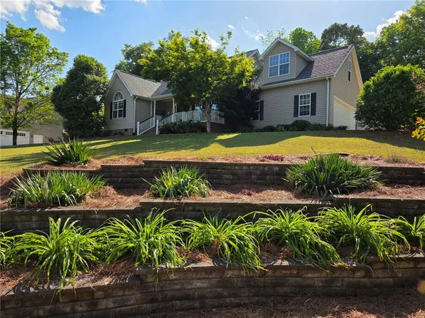 107 Gray Log Turn, Piedmont, SC 29673