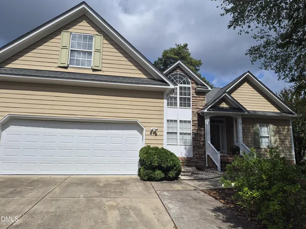 1200 Secotan Pl, Fuquay Varina, NC 27526