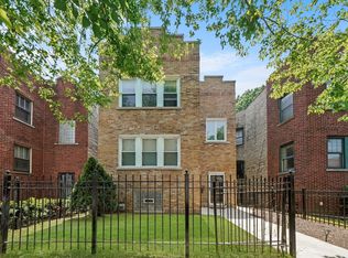 3045 W Addison St, Chicago, IL 60618