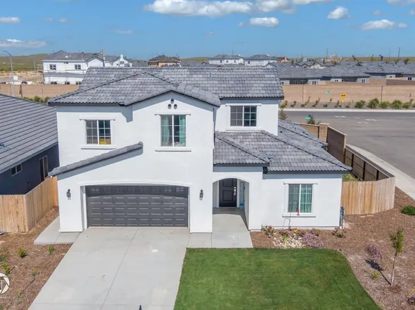 6224 Curvy Hills Dr, Bakersfield, CA 93306