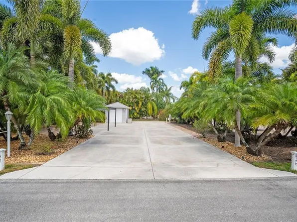 10071 Stonewood DR, FORT MYERS, FL 33905