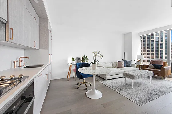 Rented by Oxford Property Group | media 16