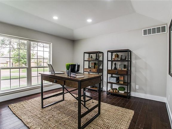 4th image of 6229 Stonehill Dr
