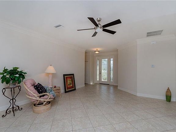 3rd image of 655 Barnacle Ct