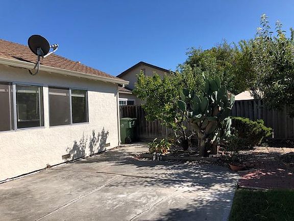 5th image of 6193 Tuolomne Ct