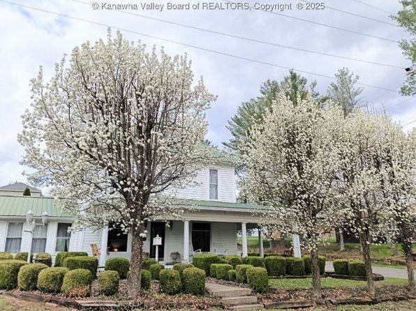 224 Chapman Ave, Spencer, WV 25276