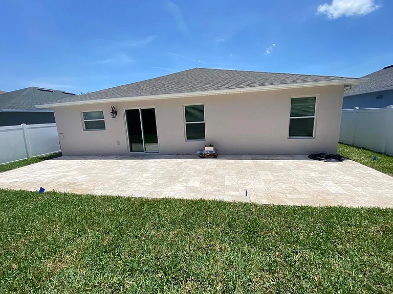 13740 Laranja St — Photo 24