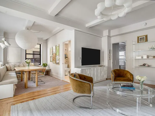 240 West 98th Street 3G image 1 of 15