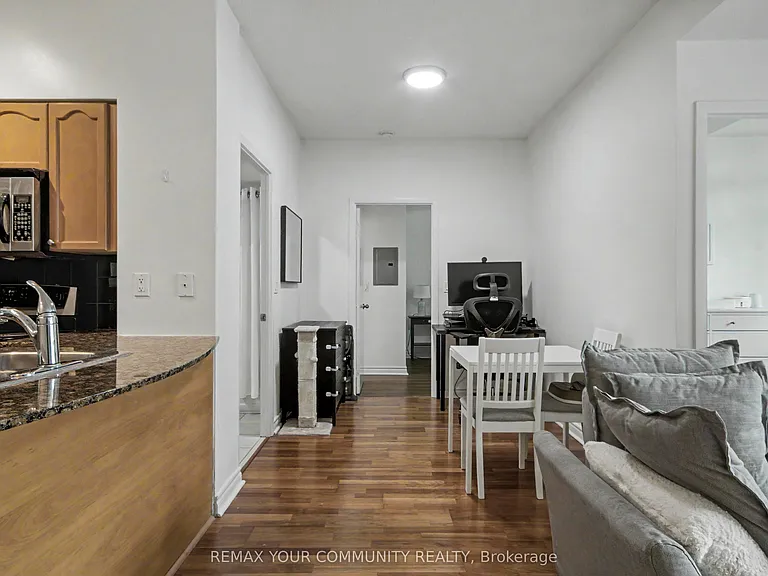 231 Fort York Blvd #219 — Photo 11