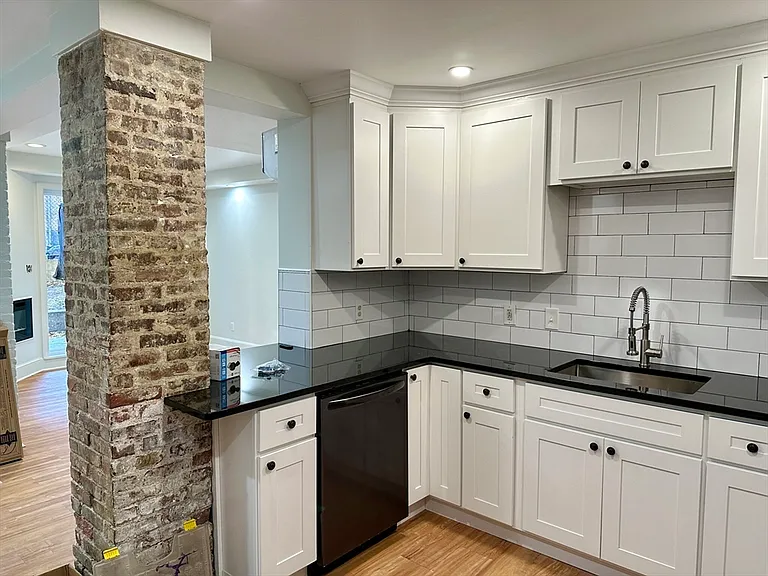 616 Columbus Ave #B1 — Photo 2