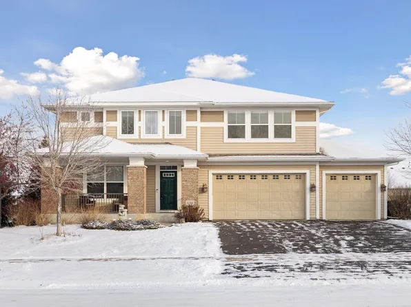 6288 Queensland Ln N, Maple Grove, MN 55311