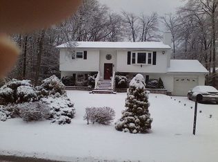 2193 Onondaga Way, Tobyhanna, PA