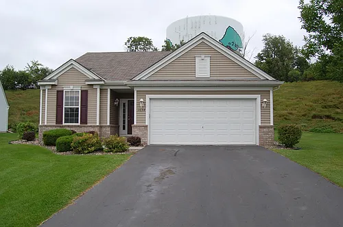 1694 Oakbrooke Ct Photo 1
