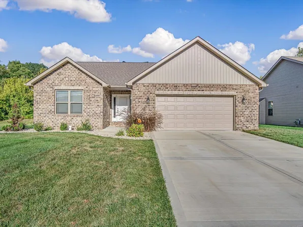 7996 Walker Meadows Dr, Caseyville, IL 62232