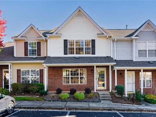 47 Tannenbaum Cir, Greensboro, NC 27410