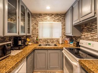 5543 Adobe Falls Rd Unit 6, San Diego, CA 92120
