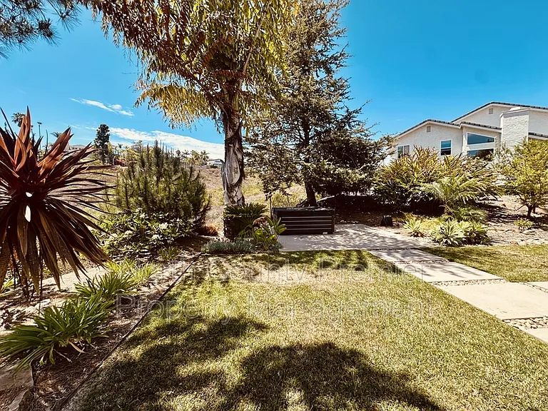 7067 Llama St — Photo 16
