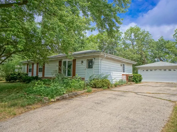 104 Ridge ROAD, Palmyra, WI 53156