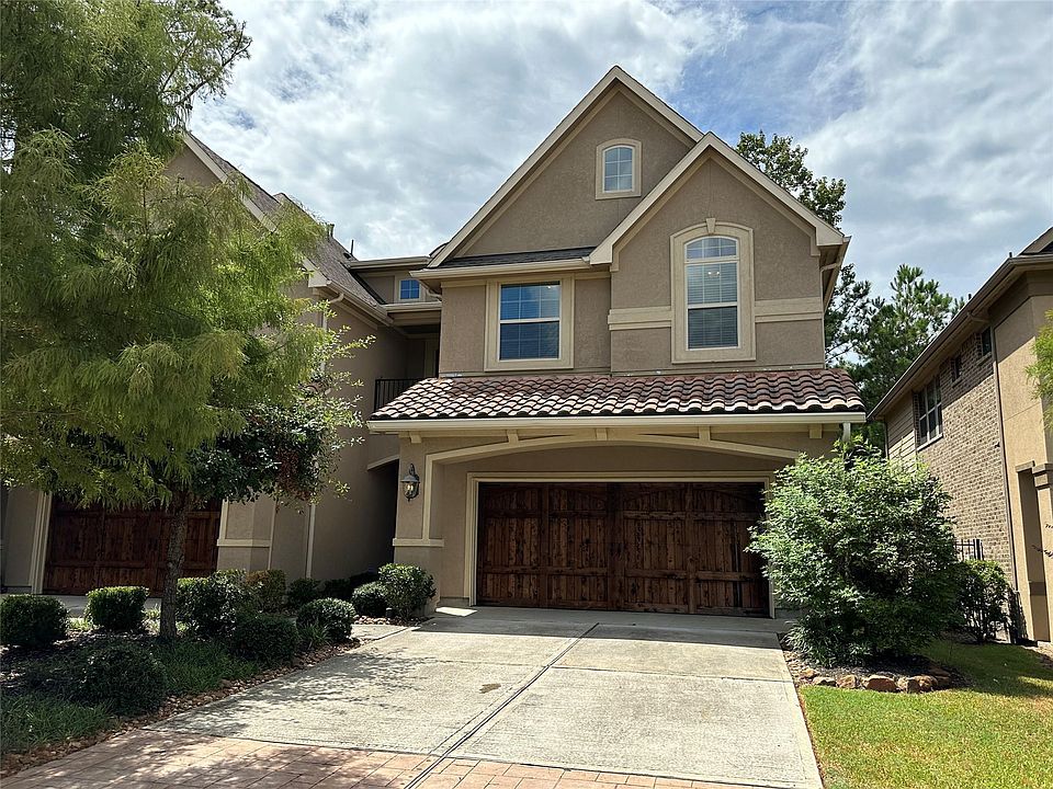 1st image of 11 Silver Rock Dr