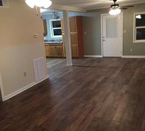 5th image of 123 Half Oak Dr