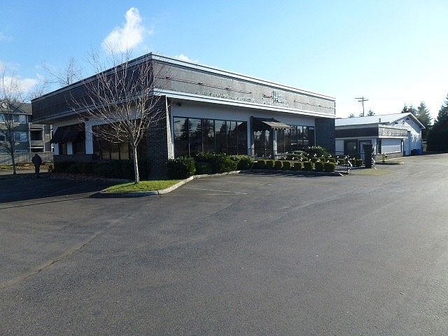 2nd image of 1344 17th St SE