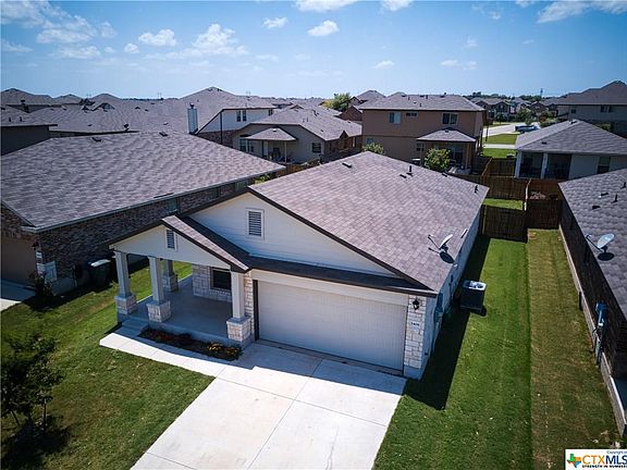 5th image of 1406 Fawn Lily Dr